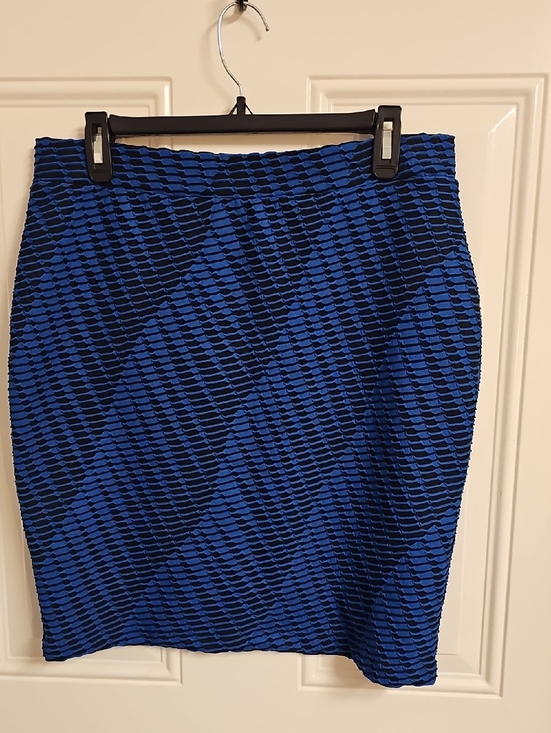 NY Collection Dresses & Skirts - NY Collection Blue and Black Textured Pencil Skirt